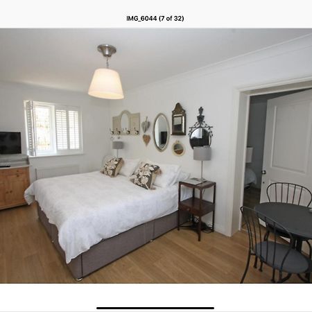 Harford En-Suite Rooms Lymington Eksteriør billede