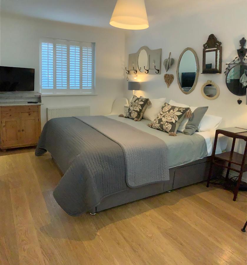 Harford En-Suite Rooms Lymington Eksteriør billede